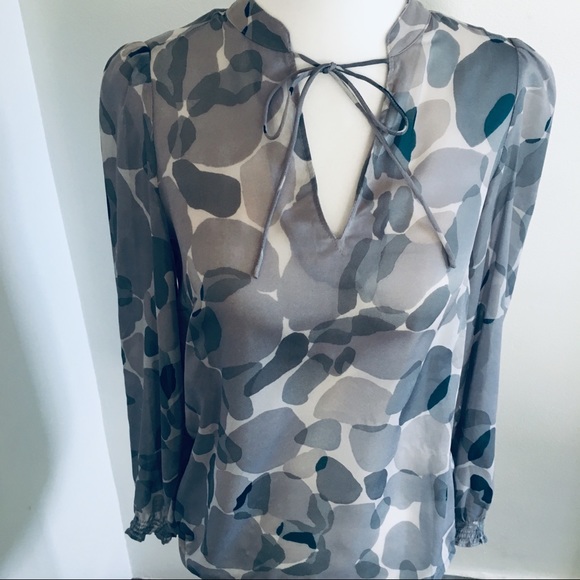 Loft XSP Stone Gray Quarter Length Sleeves Blouse - Picture 2 of 8